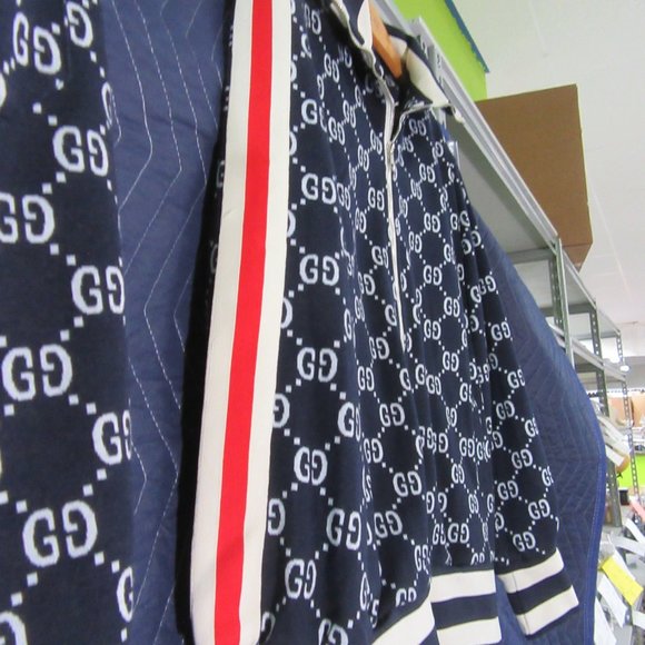 Gucci Men's Sweatsuit - Picture 16 of 16